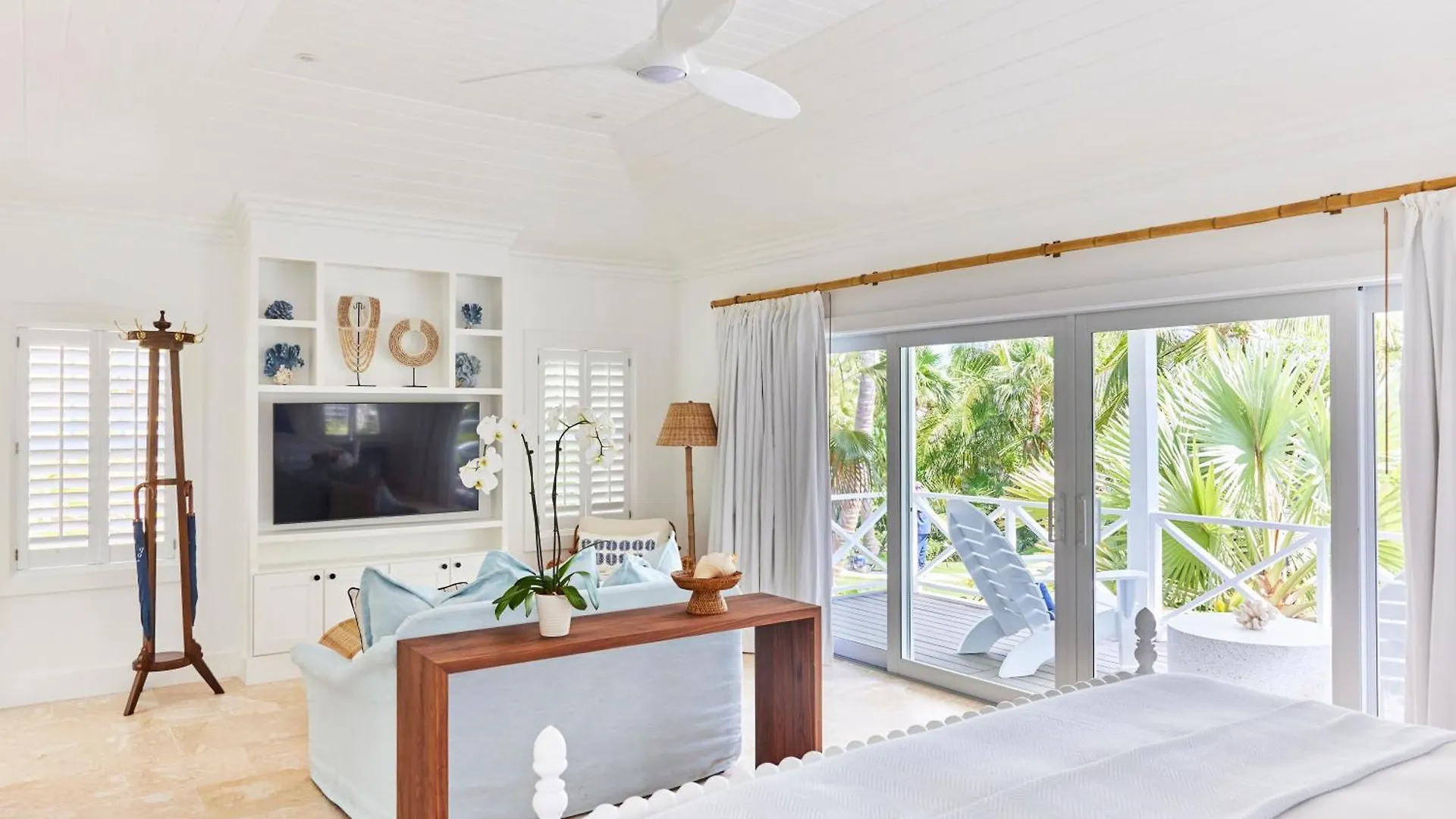 The Potlatch Club Boutique Hotel Governor's Harbour 5*,