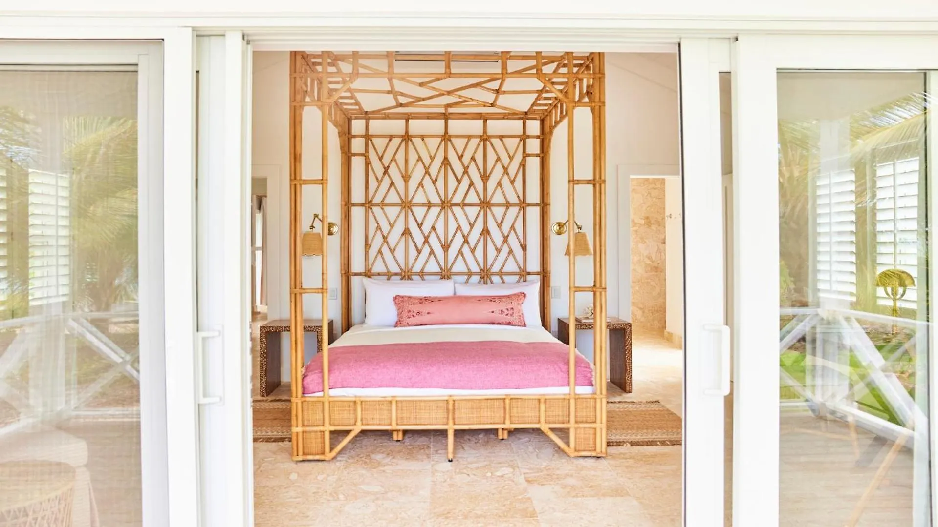 The Potlatch Club Boutique Hotel Governor's Harbour